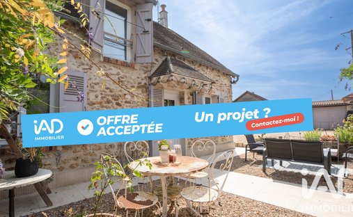 House in Cernay-la-Ville, Ile-de-France, France 1