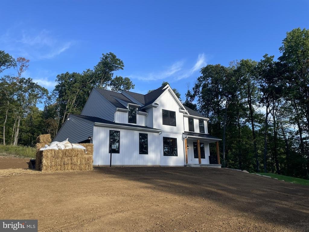 House in Conshohocken, Pennsylvania, United States 1 - 18983427