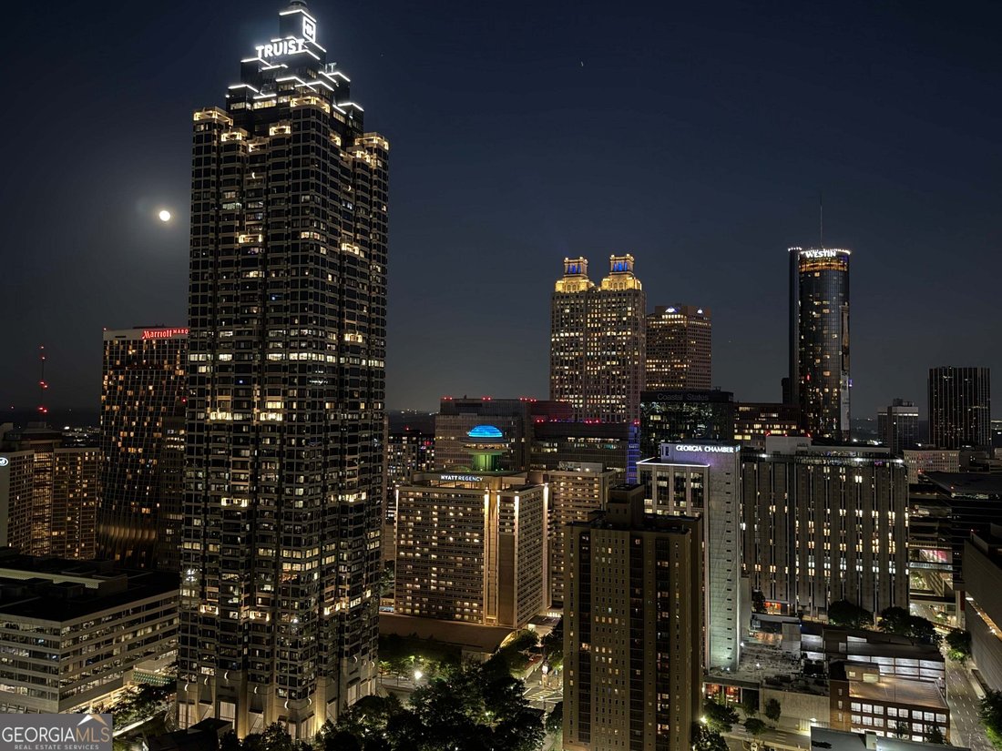 Condo in Atlanta, Georgia, United States 2 - 18132851