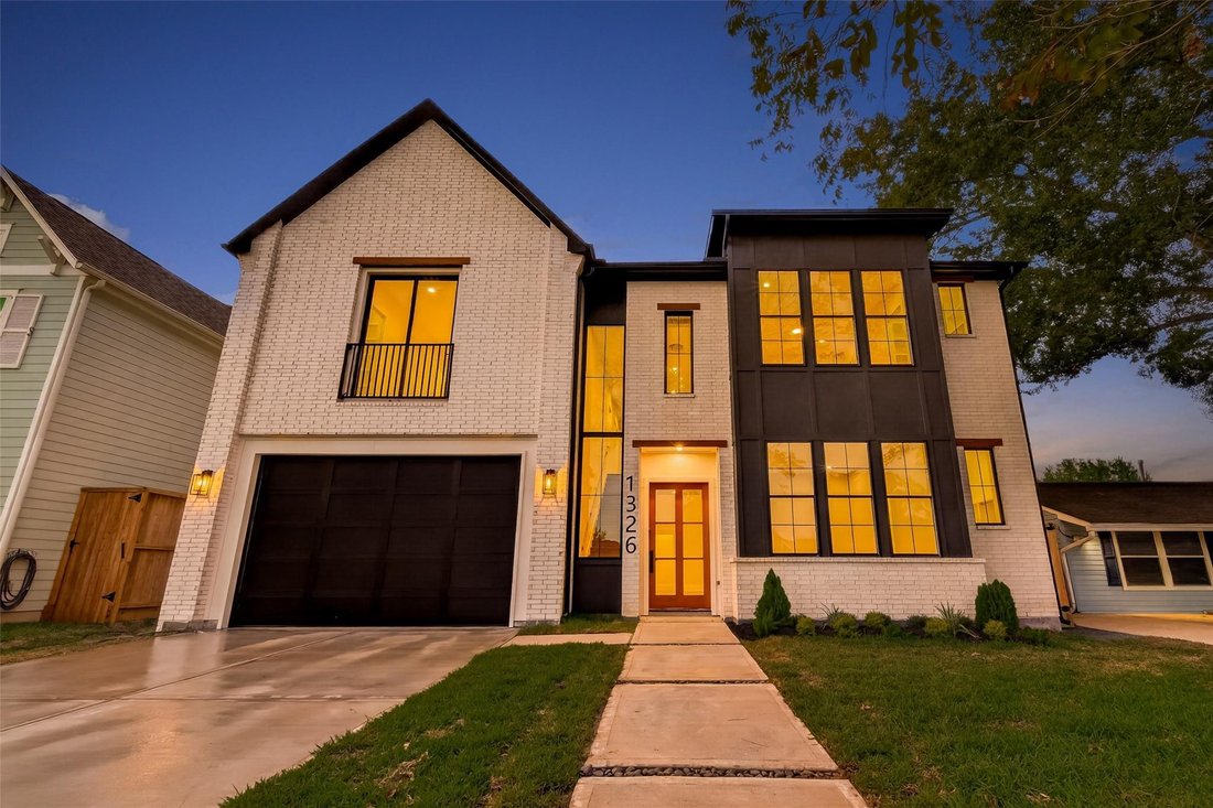 House in Houston, Texas, United States 3 - 18983704