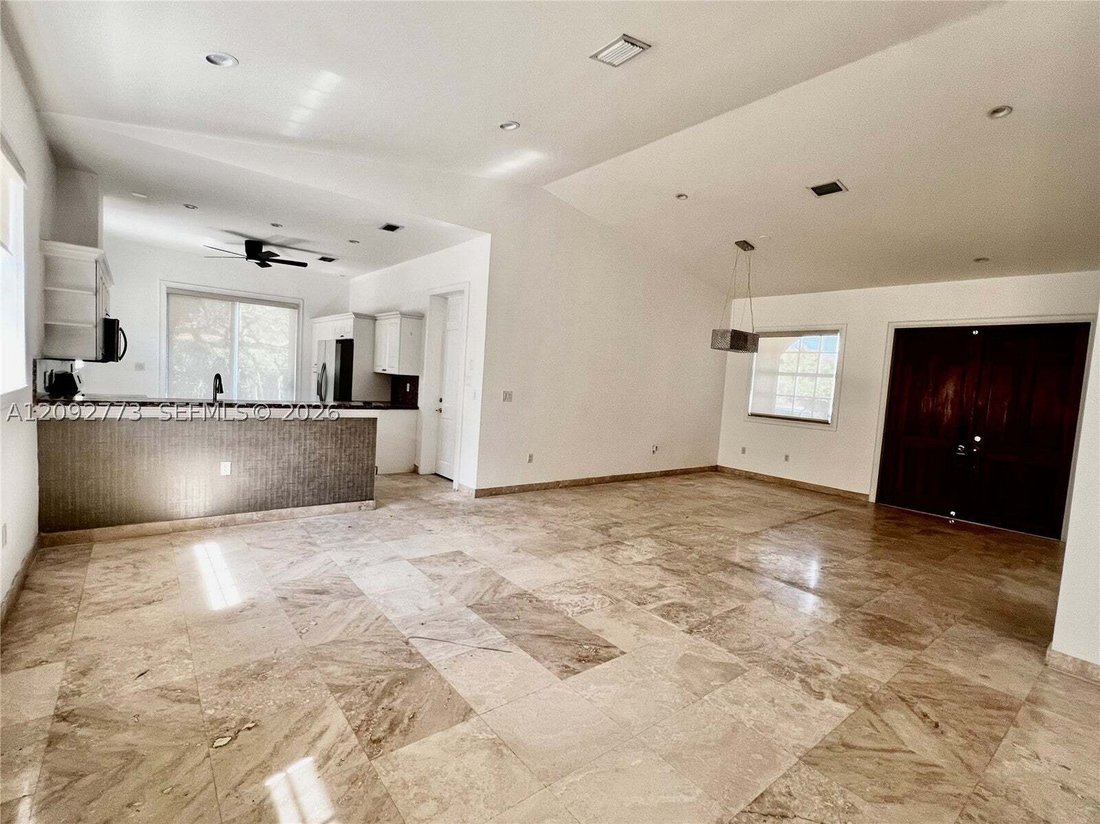 House in Miami, Florida, United States 5 - 18983284