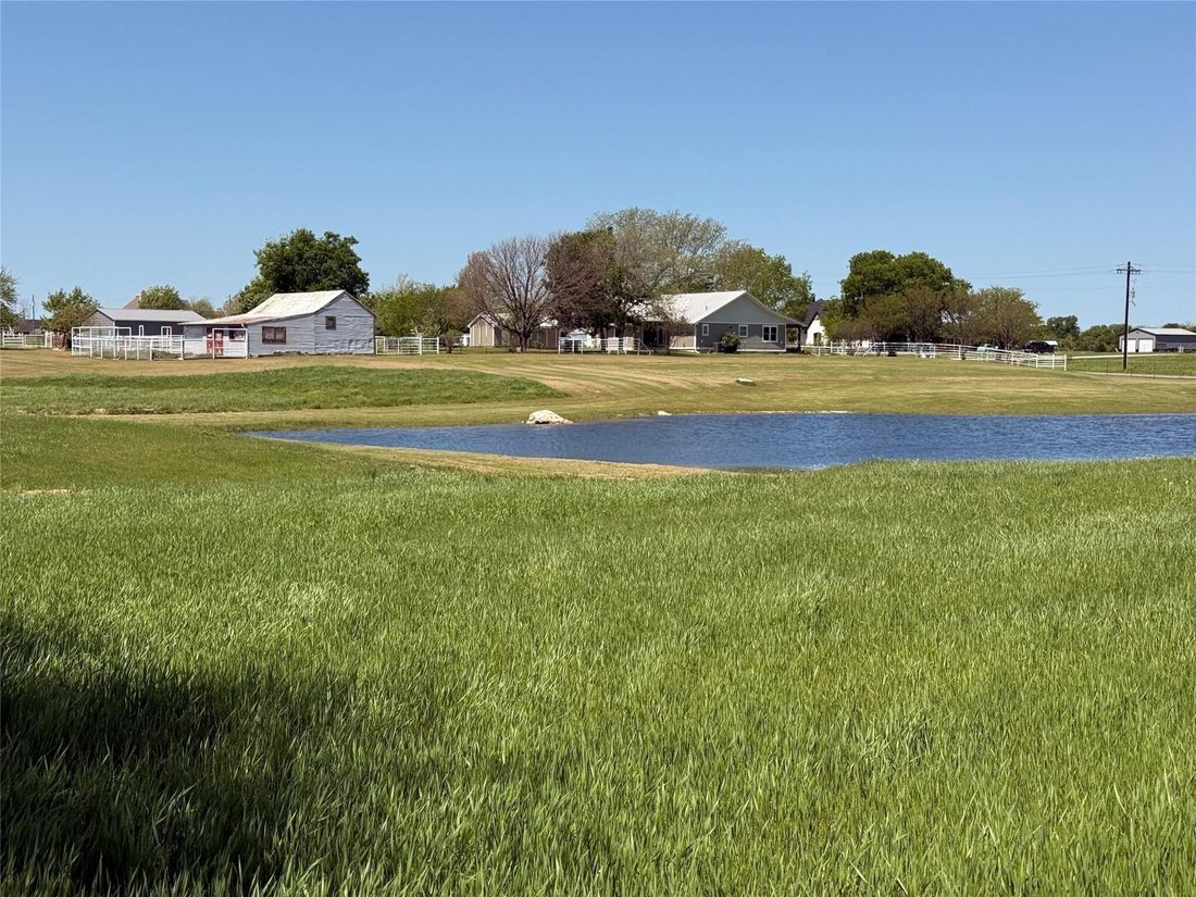 Farm Ranch in Gunter, Texas, United States 1 - 18983530
