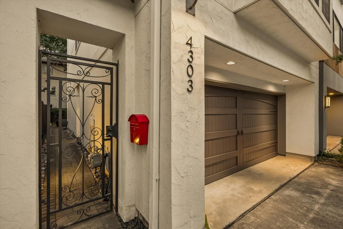 House in Houston, Texas, United States 4 - 18983687