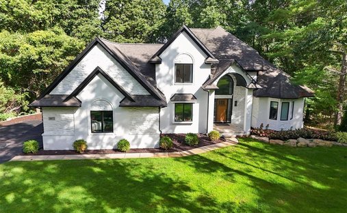House in Township of Hamburg, Michigan, United States 1