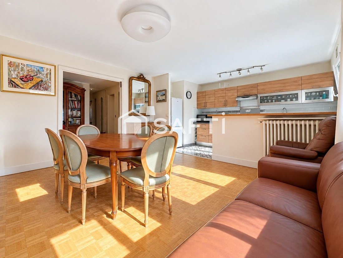 Apartment in Bois de Vincennes, Paris 12e Arrondissement, Paris 1 - 18983781