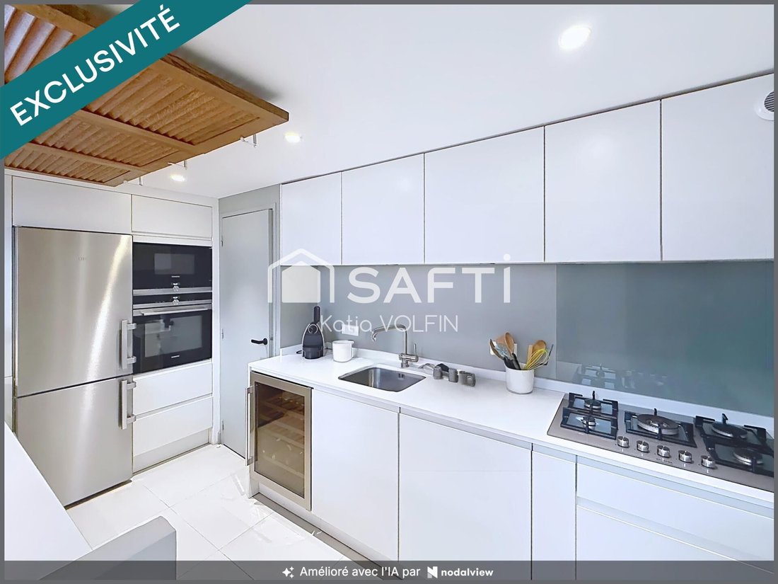 Apartment in Saint Lambert, 7e Arrondissement, Marseille 5 - 18983789
