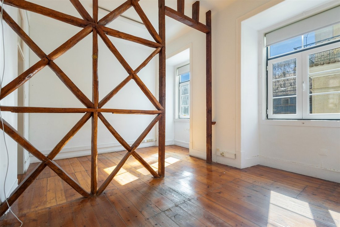 Apartment in Arroios, Lisbon, Portugal 2 - 18983764