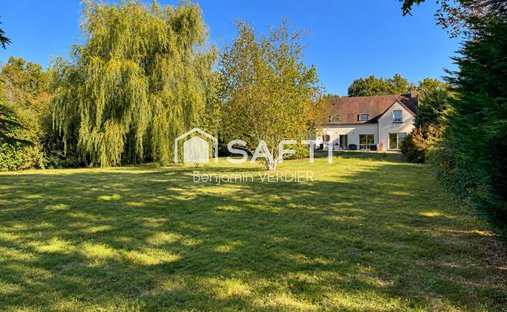House in La Celle-sur-Morin, Ile-de-France, France 1