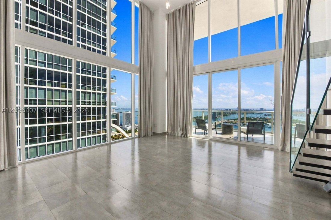 Condo in Miami, Florida, United States 3 - 18983296
