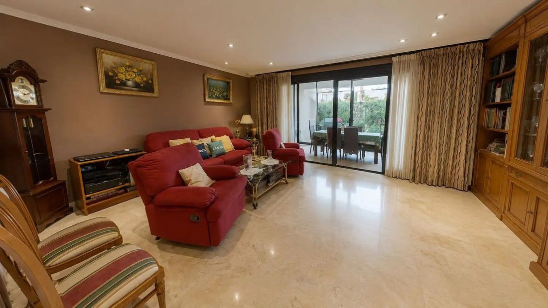 Bungalow in Alicante, Valencian Community, Spain 5 - 18983881