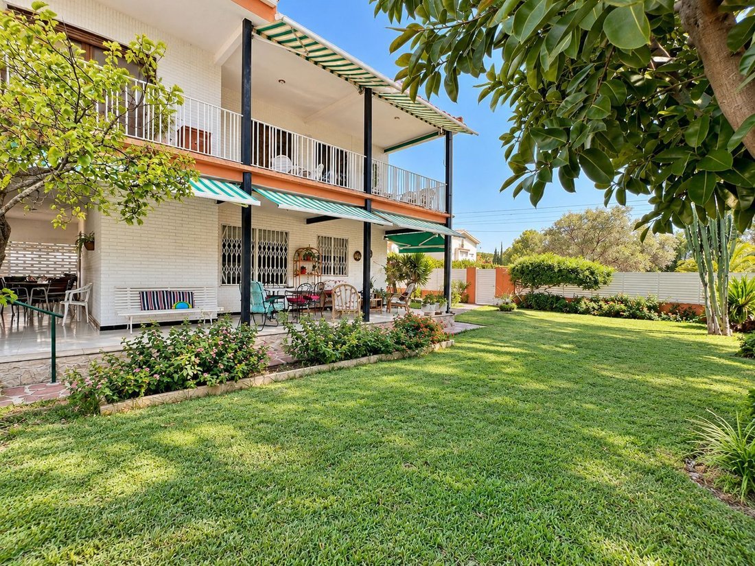 Chalet in Benicassim, Valencian Community, Spain 1 - 18983880