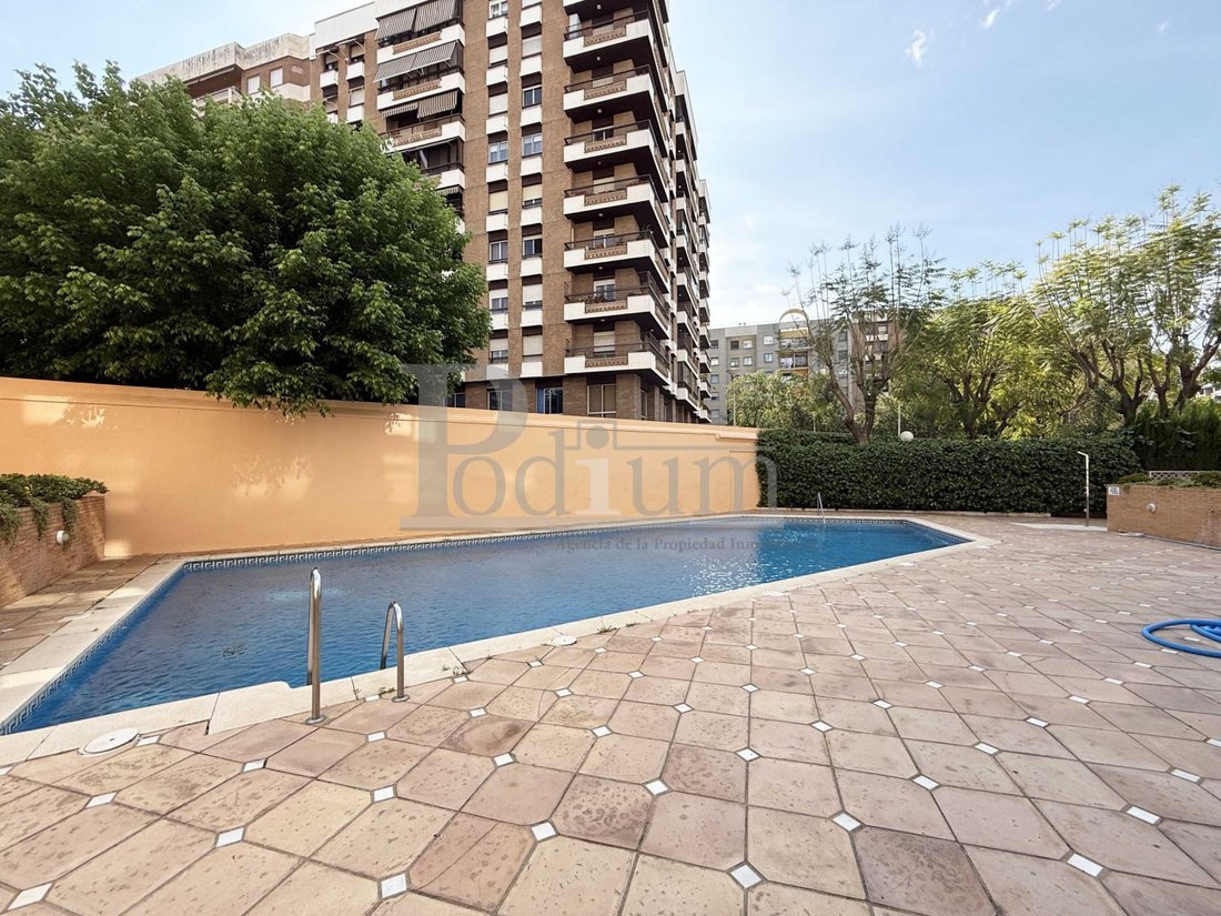 Apartment in Distrito Sur, Seville, Spain 4 - 18983855