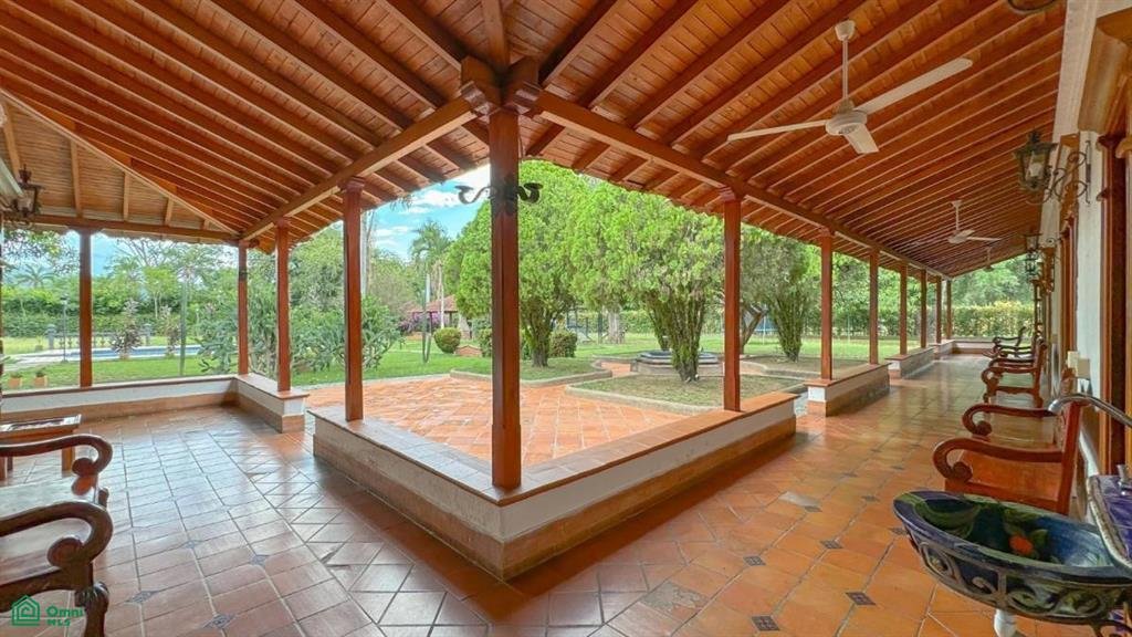 Condo in Santa Fe de Antioquia, Antioquia, Colombia 3 - 17375211