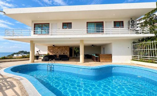 House in Acapulco, Guerrero, Mexico 1