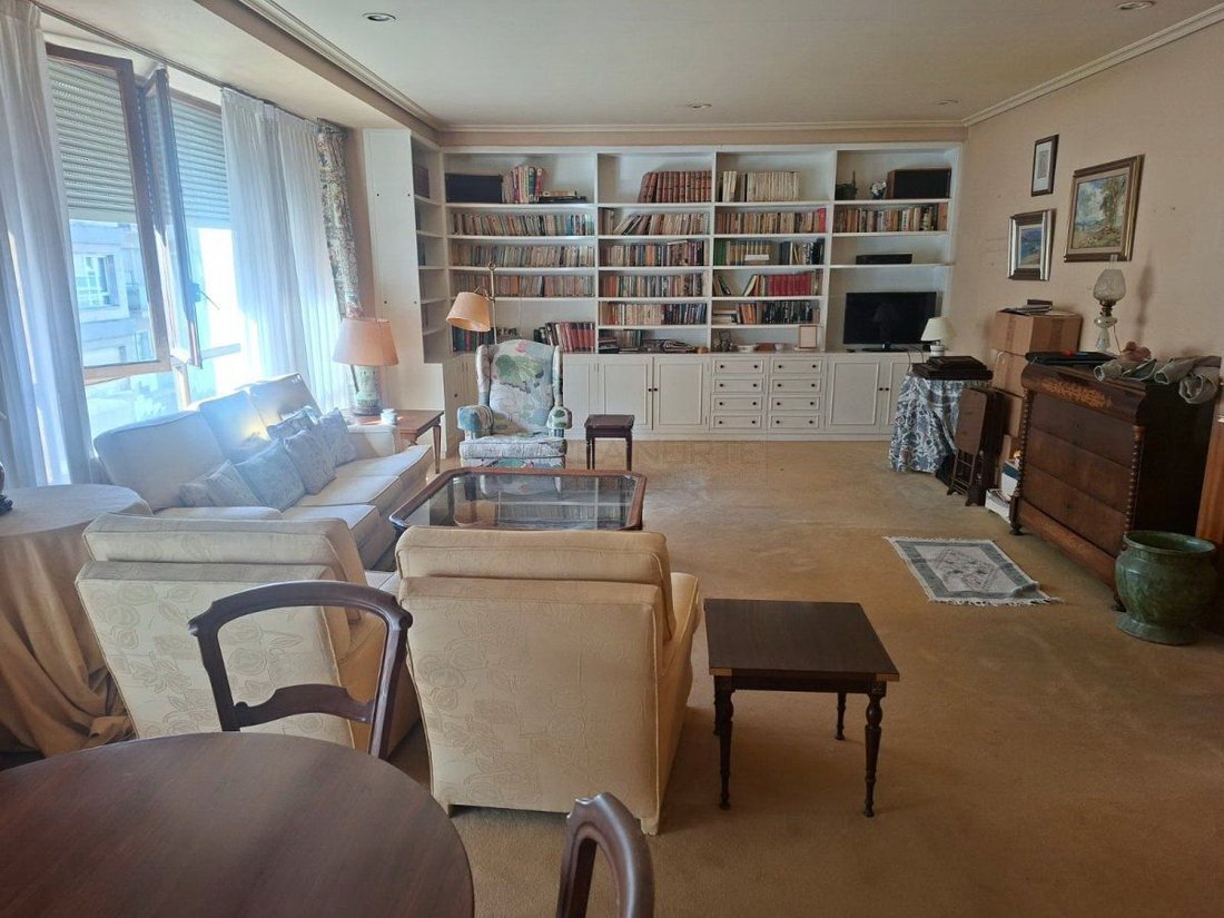 Wohnung in Vitoria-Gasteiz, Autonome Gemeinschaft Baskenland, Spanien 1 - 18350363