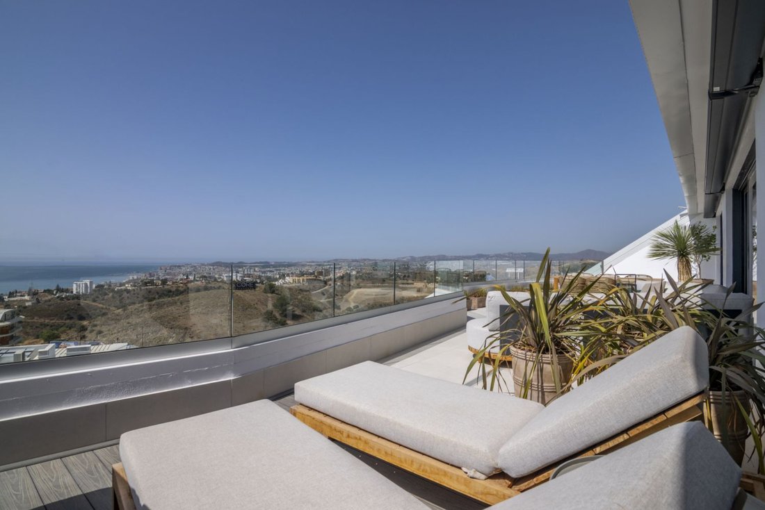 Penthouse in Fuengirola, Andalusia, Spain 3 - 18762539