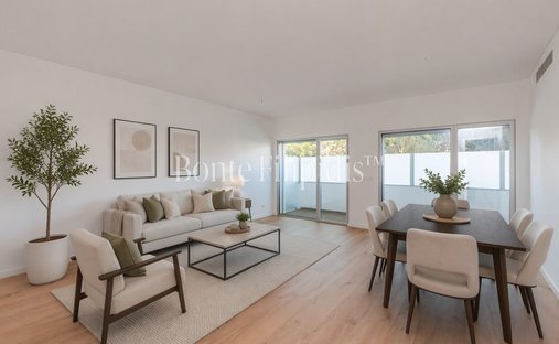 Apartment in Carcavelos e Parede, Lisbon, Portugal 1