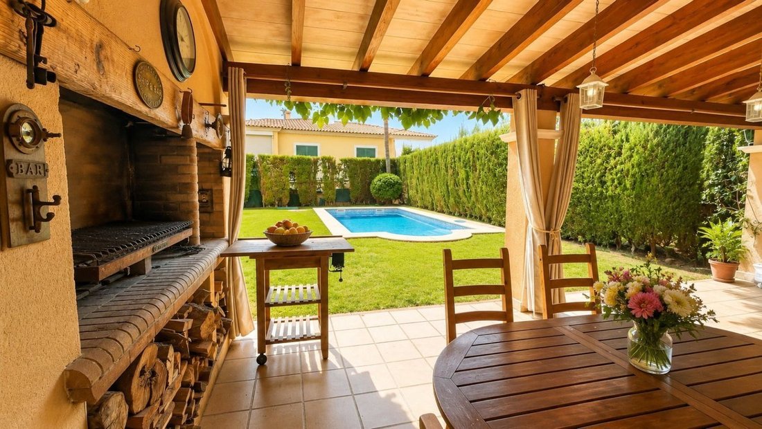 Chalet in Llucmajor, Balearic Islands, Spain 3 - 18983897