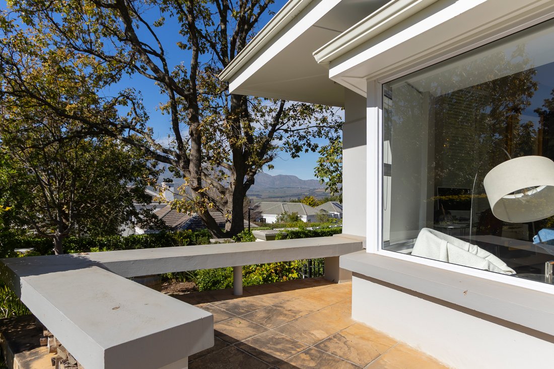 House in Erinvale Golf Estate, Helderberg, Cape Town 5 - 18983967