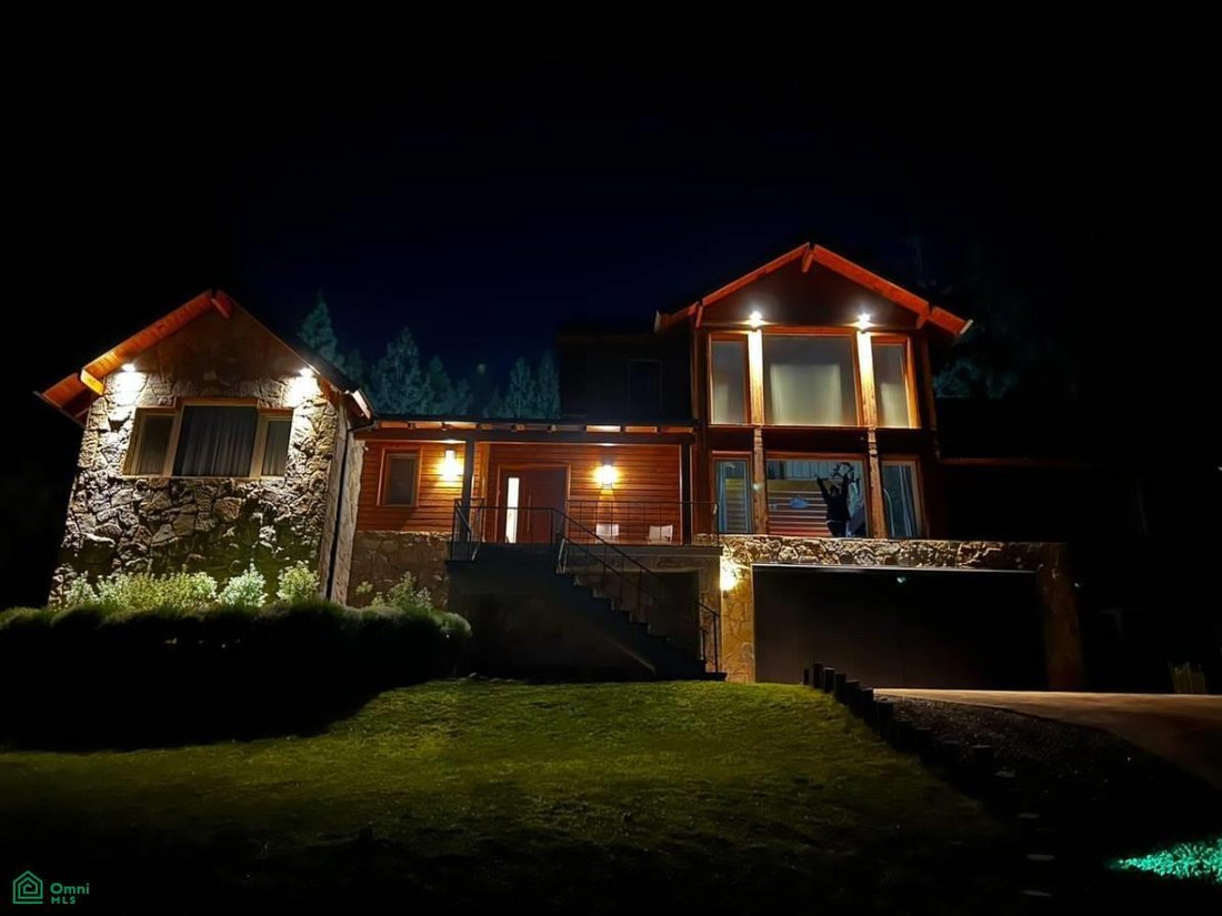 House in Cordones del Chapelco, Neuquen, Argentina 1 - 18542757