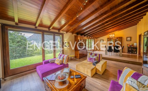 Chalet in Escaldes-Engordany, Escaldes-Engordany, Andorra 1