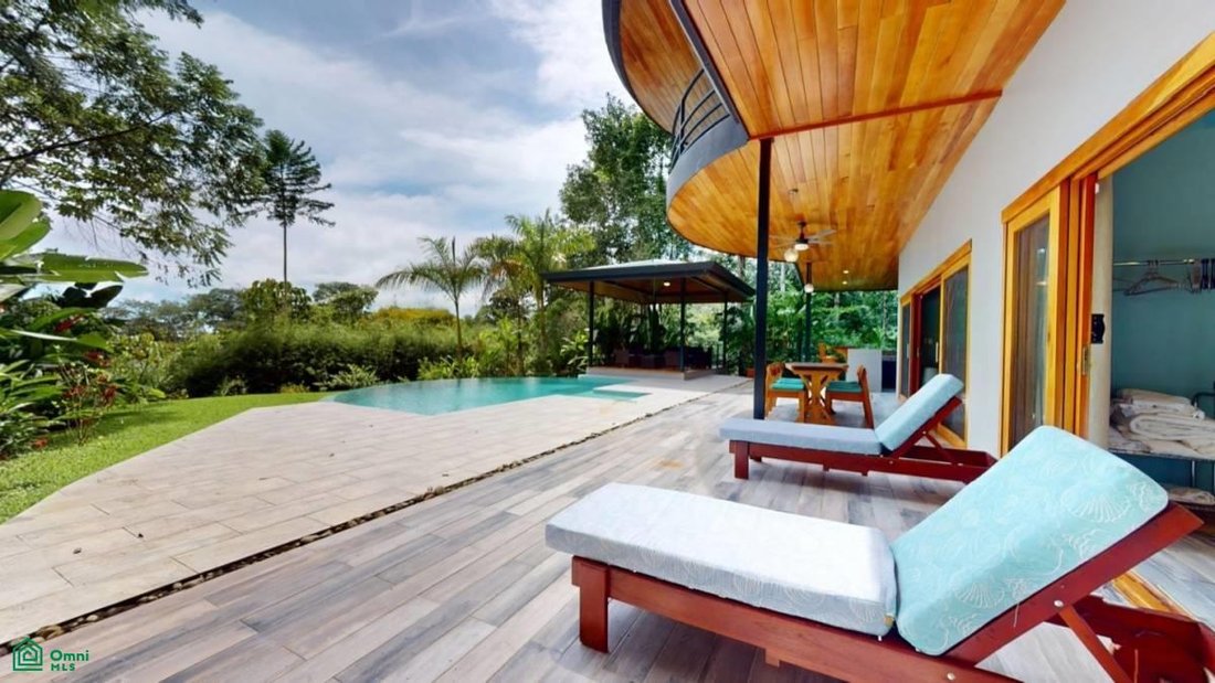 Casa in Uvita, Provincia di Puntarenas, Costa Rica 5 - 17087847