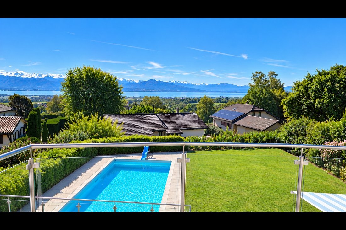 House in Givrins, Vaud, Switzerland 5 - 18984026