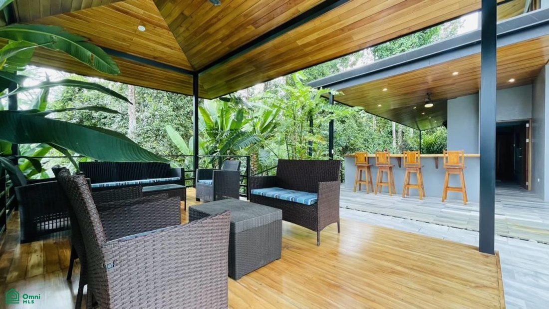 Casa in Uvita, Provincia di Puntarenas, Costa Rica 4 - 17087847