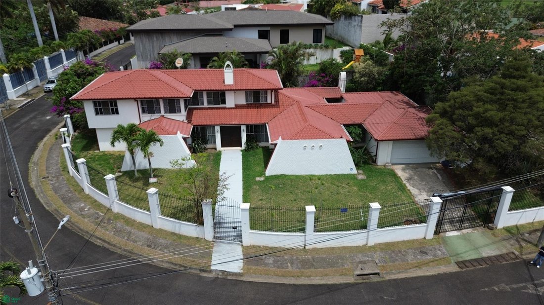 House in Heredia, Heredia Province, Costa Rica 2 - 18612364