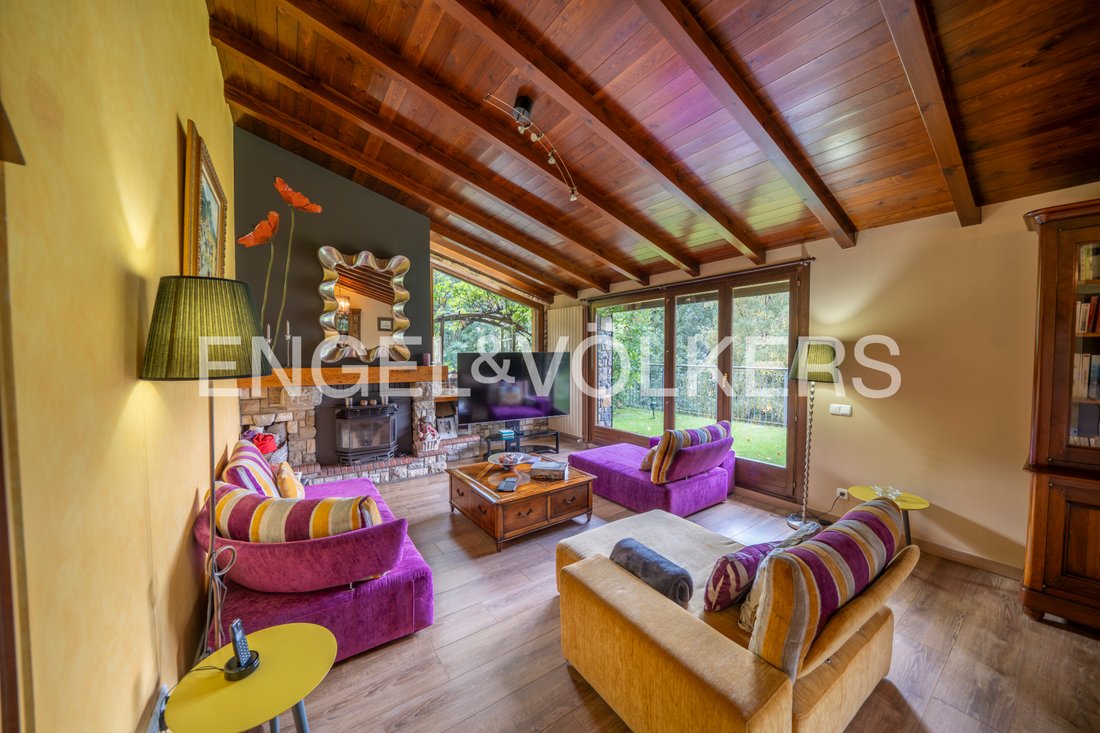 Chalet in Escaldes-Engordany, Escaldes-Engordany, Andorra 3 - 18984033