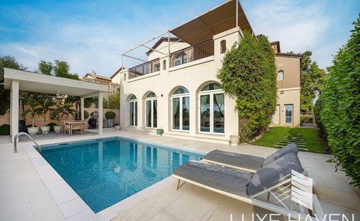 Villa en Jumeirah Golf Estates, Doubaï, Émirats arabes unis 1