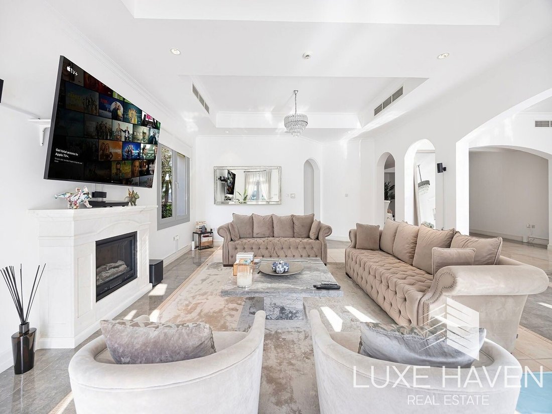 Villa in Jumeirah Golf Estates, Dubai, United Arab Emirates 4 - 18276612
