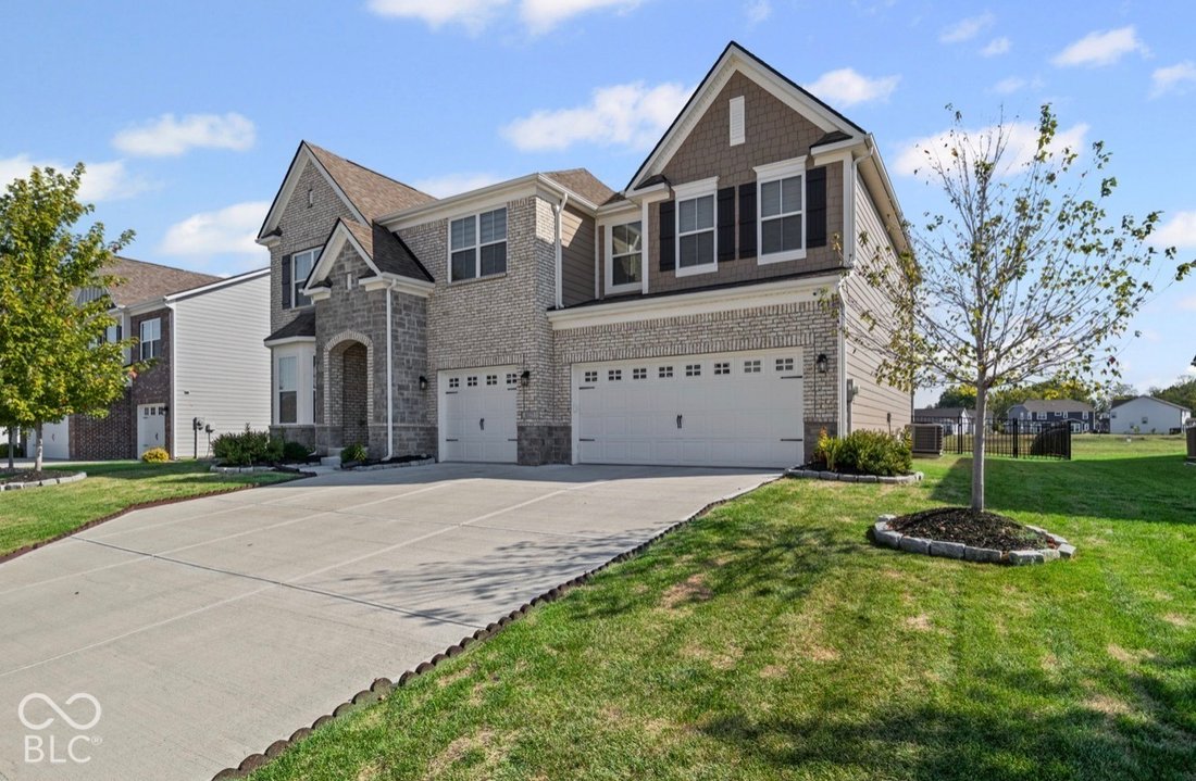House in Brownsburg, Indiana, United States 3 - 18984004