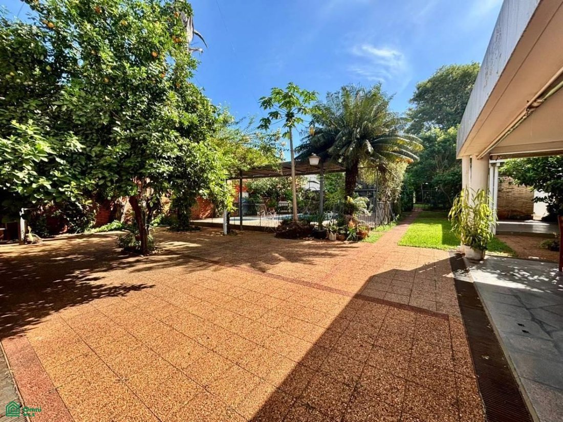 House in Fernando de la Mora, Central Department, Paraguay 4 - 17988265