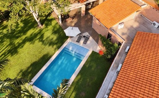 Townhouse in Mariano Roque Alonso, Central Department, Paraguay 1