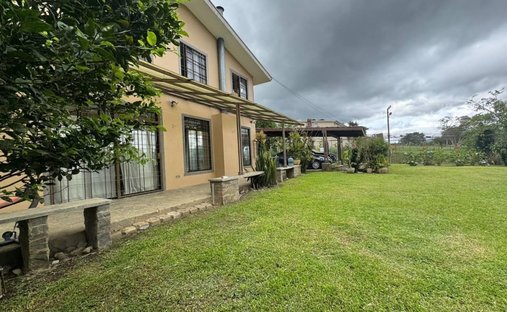 House in Mata de Plátano, San José Province, Costa Rica 1