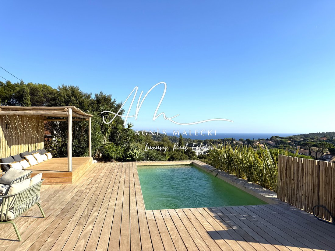 Estate in Nord, Cavalaire-sur-Mer, France 4 - 18254164