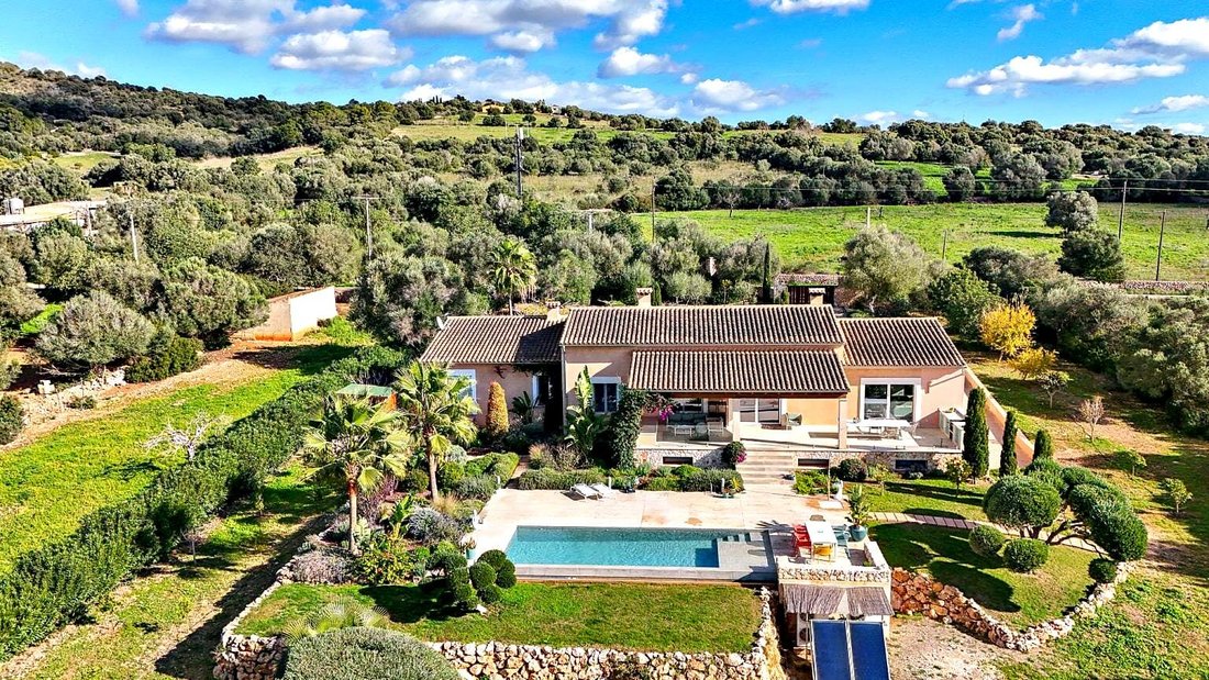 Finca in Sant Llorenc des Cardassar, Balearic Islands, Spain 1 - 18985694