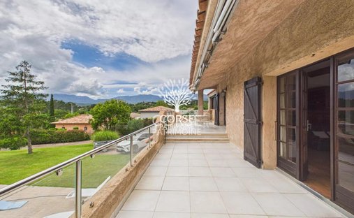 Villa in Porto-Vecchio, Corsica, France 1