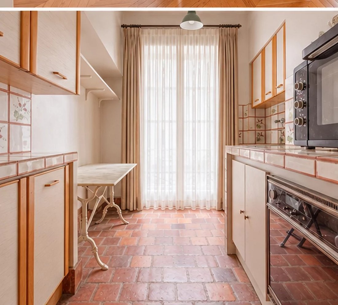 Apartment in Saint Thomas d'Aquin, Paris 7e Arrondissement, Paris 5 - 18985669