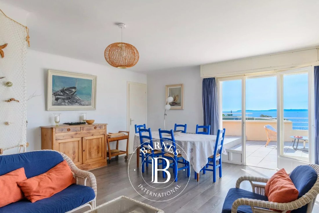 Apartment in Le Lavandou, Provence-Alpes-Côte d'Azur, France 4 - 18984830