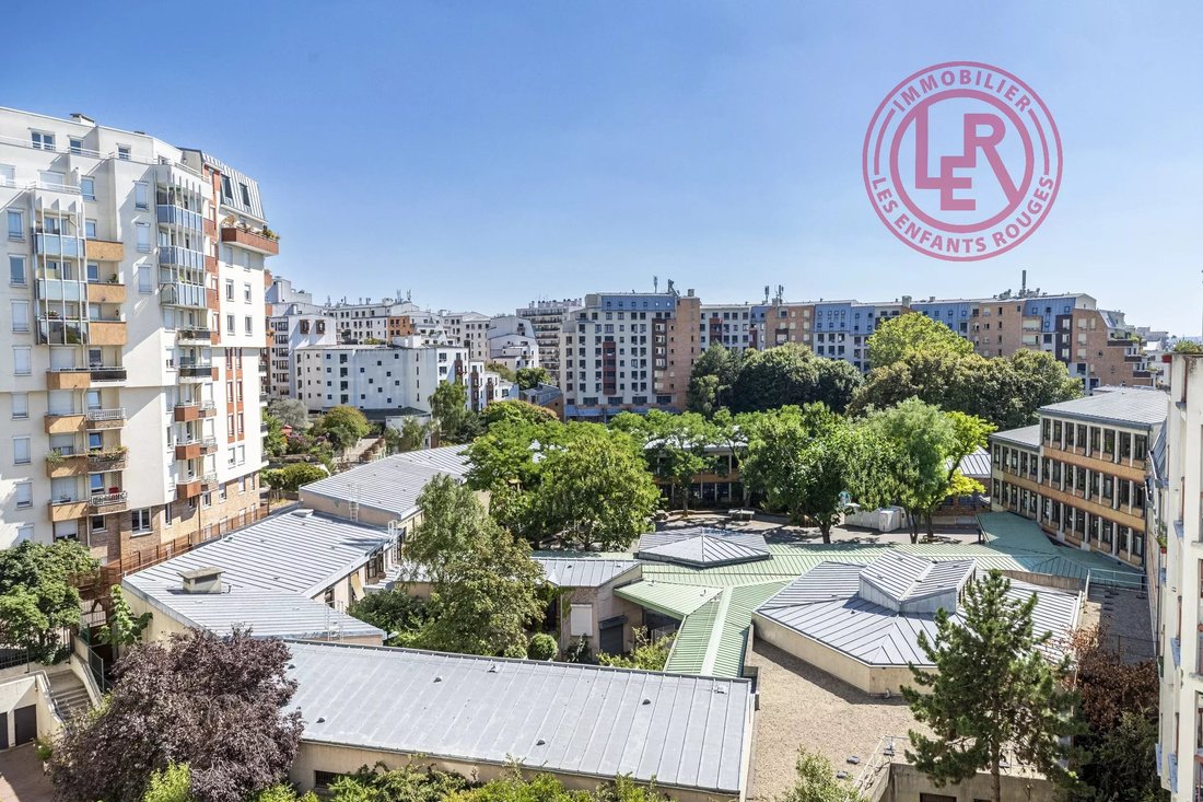 Apartment in Grange Aux Belles-Terrage, Paris 10e Arrondissement, Paris 3 - 18985127