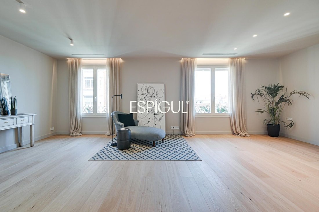 Apartment in Sarrià-Sant Gervasi, Barcelona, Spain 5 - 18985065