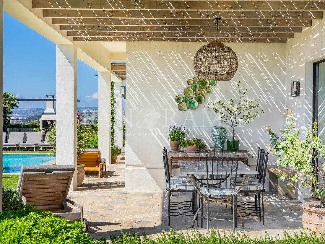 Villa in Estepona, Andalusia, Spain 3 - 18985140