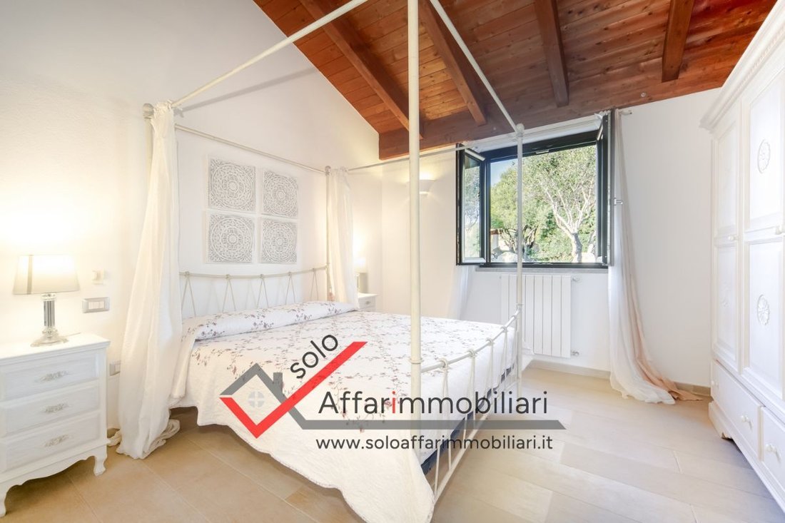 Villa in Centro, Olbia, Italy 4 - 18985290