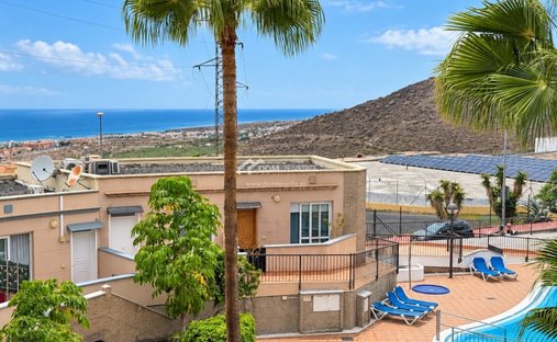 Townhouse in Costa Adeje, Adeje, Canary Islands 1