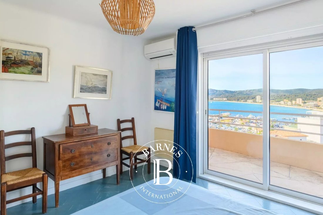 Apartment in Le Lavandou, Provence-Alpes-Côte d'Azur, France 5 - 18984830
