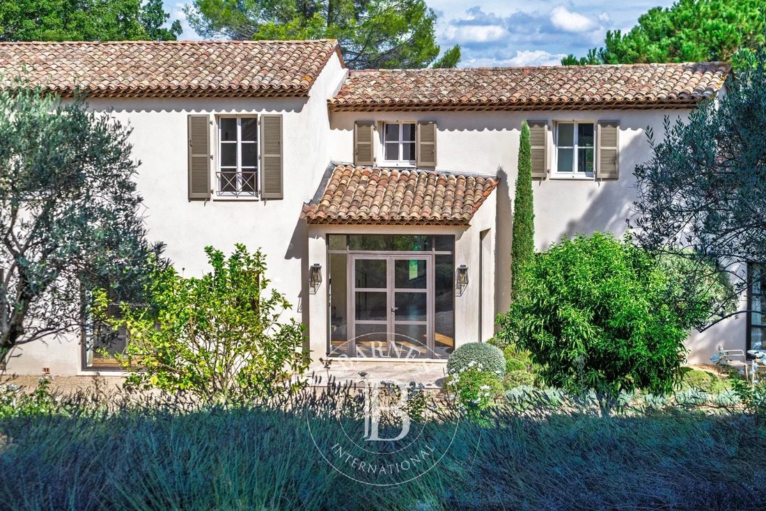 Villa in Valbonne, Provence-Alpes-Côte d'Azur, France 1 - 13400340