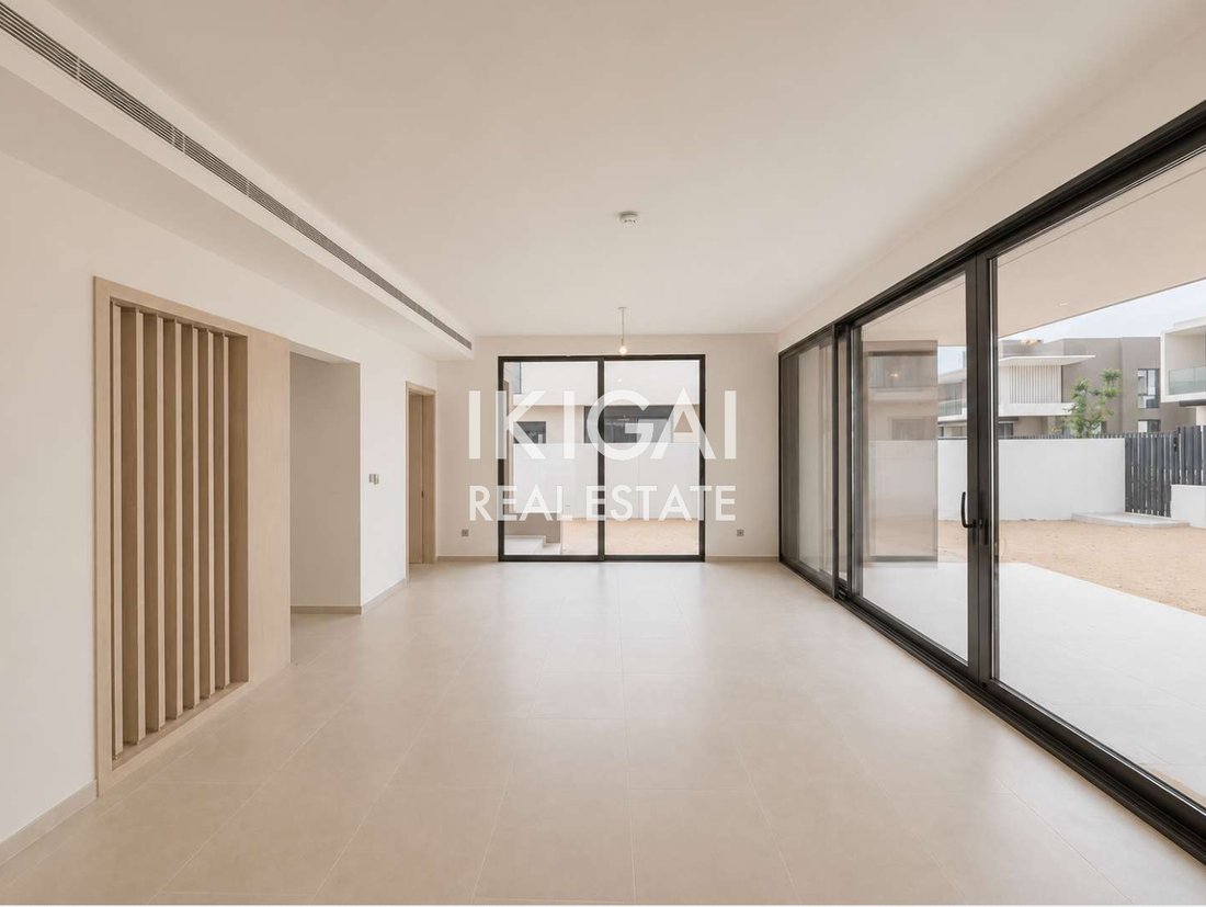 Villa in Jebel Ali Village, Dubai, United Arab Emirates 1 - 18986173