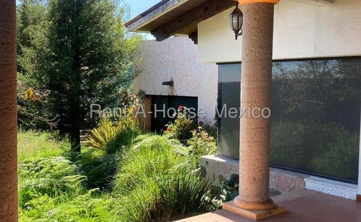 House in Canalejas, State of Mexico, Mexico 1